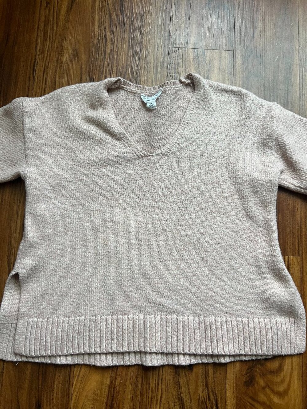 Republic Sweater Women’s S Mauve Pink V Neck Cozy Knit Pullover